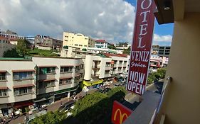 Hotel Veniz - Session